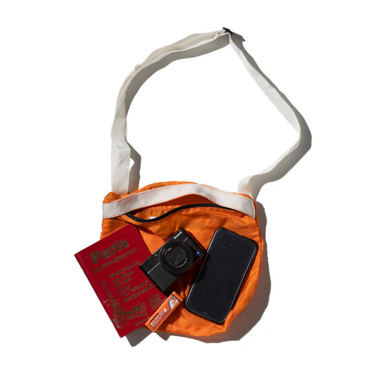 PUEBCO - VINTAGE HEAVY PARACHUTE SHOULDER POUCH / Orange