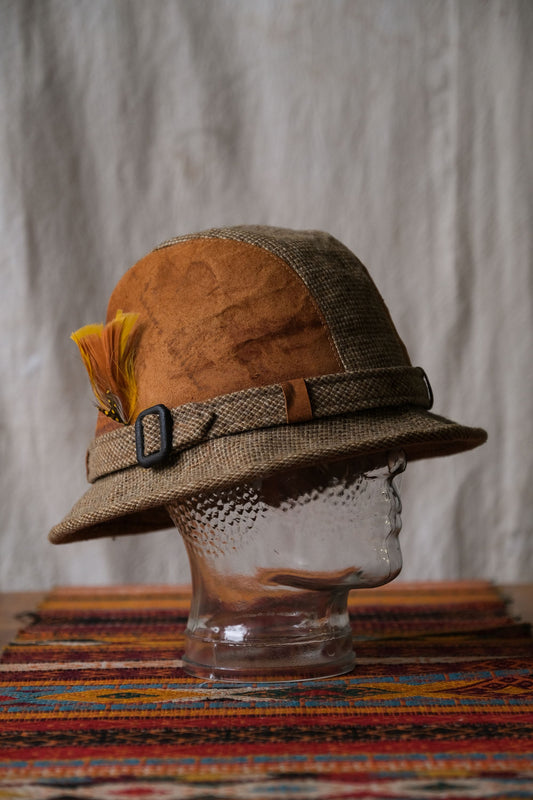 Cavanagh スエード&ツイード フェドーラハット フェザー付き アメリカの100年の歴史を持つ帽子ブランド スエードツイードステッチ 紳士用帽子