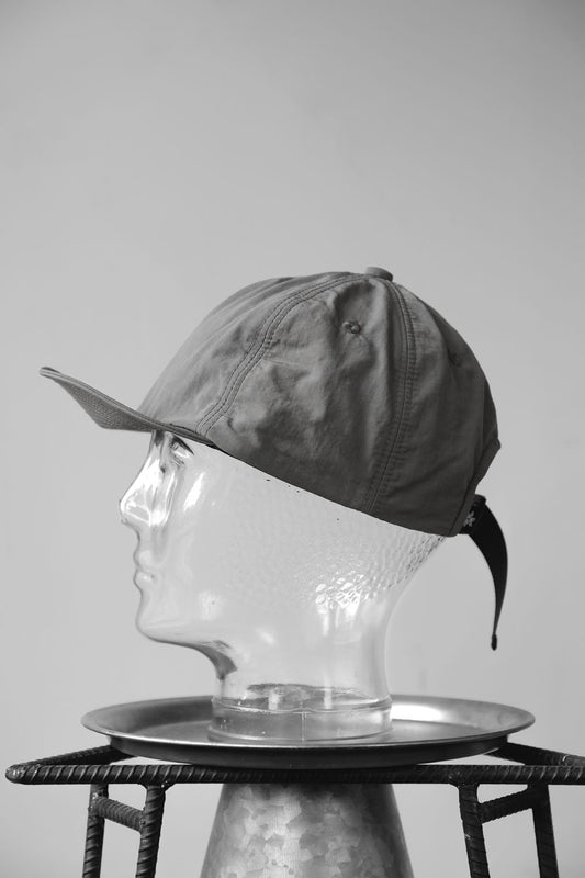 GOLDWIN ナイロン5パネルキャップ - デザートトープ 日本のアウトドア機能性ブランド ナイロン5パネルキャップ