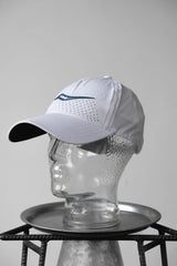 サッカニー アウトペース プチキャップ サッカニーのスポーツ用通気性野球帽