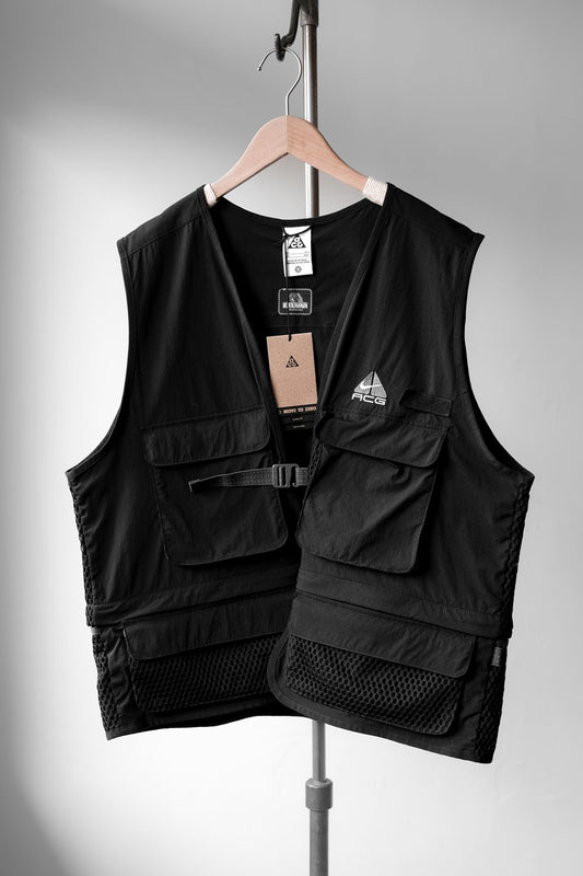 NIKE ACG Iguana Vest 可拆式機能背心 *全新含吊牌