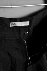 Anonymous Talking: 24S/S カーゴショーツ 台湾デザイナーブランド マルチポケット ジッパー ナイロンショーツ