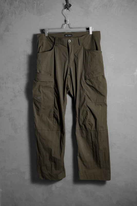 ARC’TERYX Men’s Rampart Pants 始祖鳥 透氣速乾健行褲