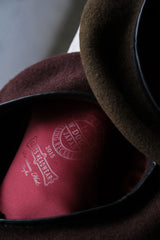 THE HW DOG & CO D-00625 LEATHER BERET Leather-trimmed wool beret Army Green/Coffee