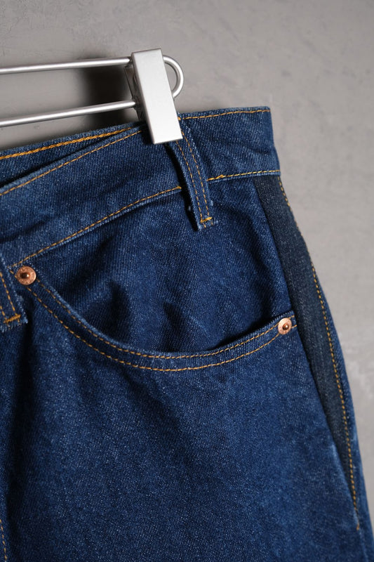 Levi's 80/90's Vintage 20517-0217 Orange Tab Bootcut Denim Jeans Original vintage American-made orange tab dark blue denim bootcut jeans