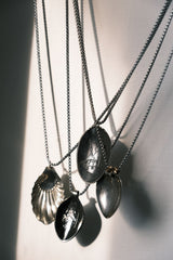 ロンドン、イギリス 1942年 スターリングシルバー925スプーンネックレス