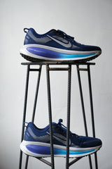 NIKE Vomero 18 エアクッション スポーツ ランニングシューズ