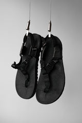 BEDROCK ケアンサンダル ブラック ビブラムソール ブラック アメリカンブランド アウトドア スポーツサンダル オールブラック