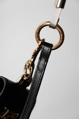 VERSACE Greca Goddess Airpods Proケース ヴェルサーチレザーネックレスイヤホン保護ケース