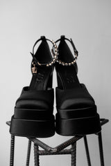 VERSACE Aevitas Satin Platform Heels Crystal Charm 凡賽斯 水鑽裝飾緞面厚底高跟鞋