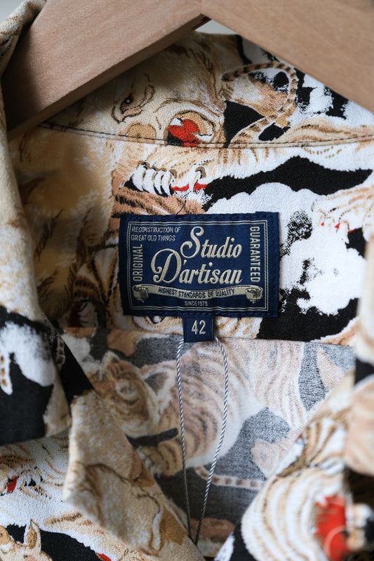 Studio D'artisan Hundred Pigs & Tigers Aloha Shirt Japanese replica brand Hundred Pigs & Tigers print Hawaiian shirt