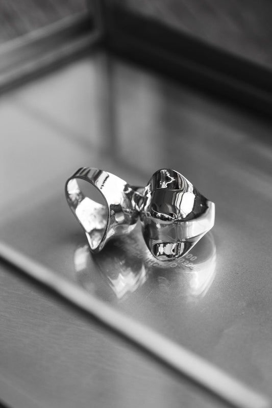 Horned Sculpture 925 Sterling Silver Ring Horned Sculpture 925 Sterling Silver Ring