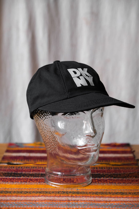 DKNY ヴィンテージ ベースボールキャップ アメリカ製 伸縮性調整