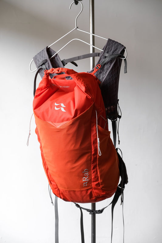 RAB Aeon Ultra 20 輕量野跑後背包 爆竹橘