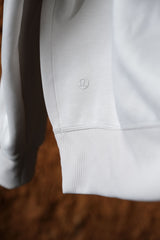 ルルレモン ソフトストーム タートルネック プルオーバー クロップド サイドスリット タートルネック トップ