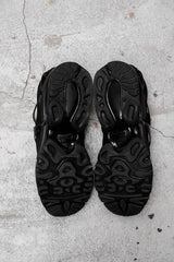 ナイキ エア クキニ トリプルブラック スニーカー フィッシュボーン ブラケット レトロスニーカー