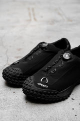 CMF アウトドアガーメントアプローチ 02 アウトドア機能性ハイキングシューズ ノブレース