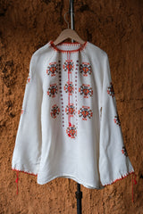 Vintage Romanian Embroidered Folk Blouse Romanian embroidered ethnic top with drawstring neck/cuffs