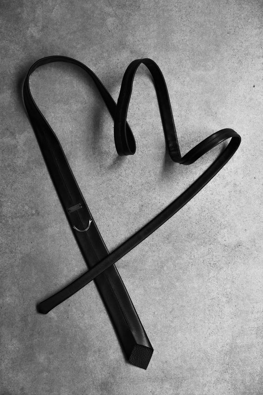 SAINT LAURENT Black Leather Tie 聖羅蘭 真皮窄版領帶