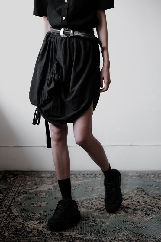 ベルンハルト・ウィルヘルム 07A/W レディーススカート ドイツデザイナーブランド ドローストリング変形膝丈スカート 日本製