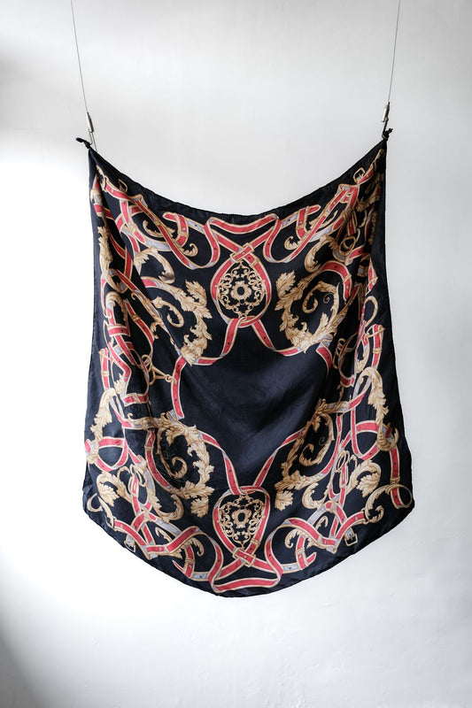 Vintage Baroque Print Silk Scarf 巴洛克印花絲質大方巾 黑金紅