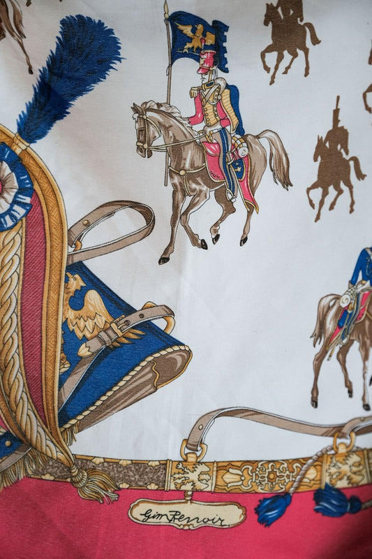 Gim Renoir Vintage Silk Scarf 宮廷印花絲質大方巾