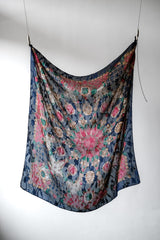 ヴィンテージの宝石プリントシルクスカーフ