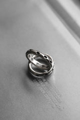 Wavy Orbit 999 Silver Ring