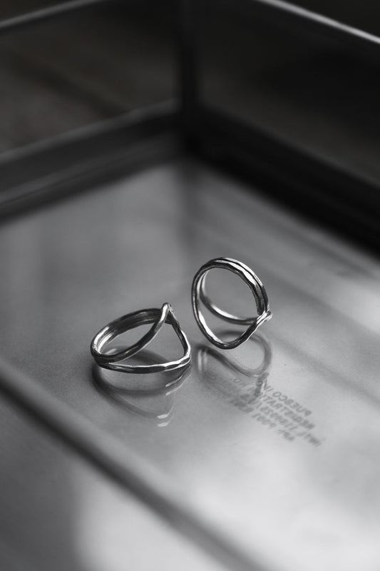 Organic Loop 999 Silver Ring