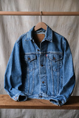 Levi's 1990's Vintage 75406 Denim Trucker Jacket Early Canadian-made vintage denim jacket