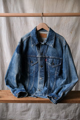 Levi's 1980's Vintage 70505 Denim Trucker Jacket Early American-made vintage denim jacket