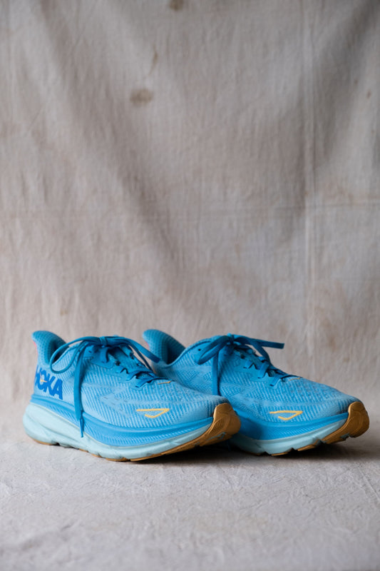 HOKA ONE ONE Clifton 9 “Swim Day Cloudless” Shoes 慢跑鞋