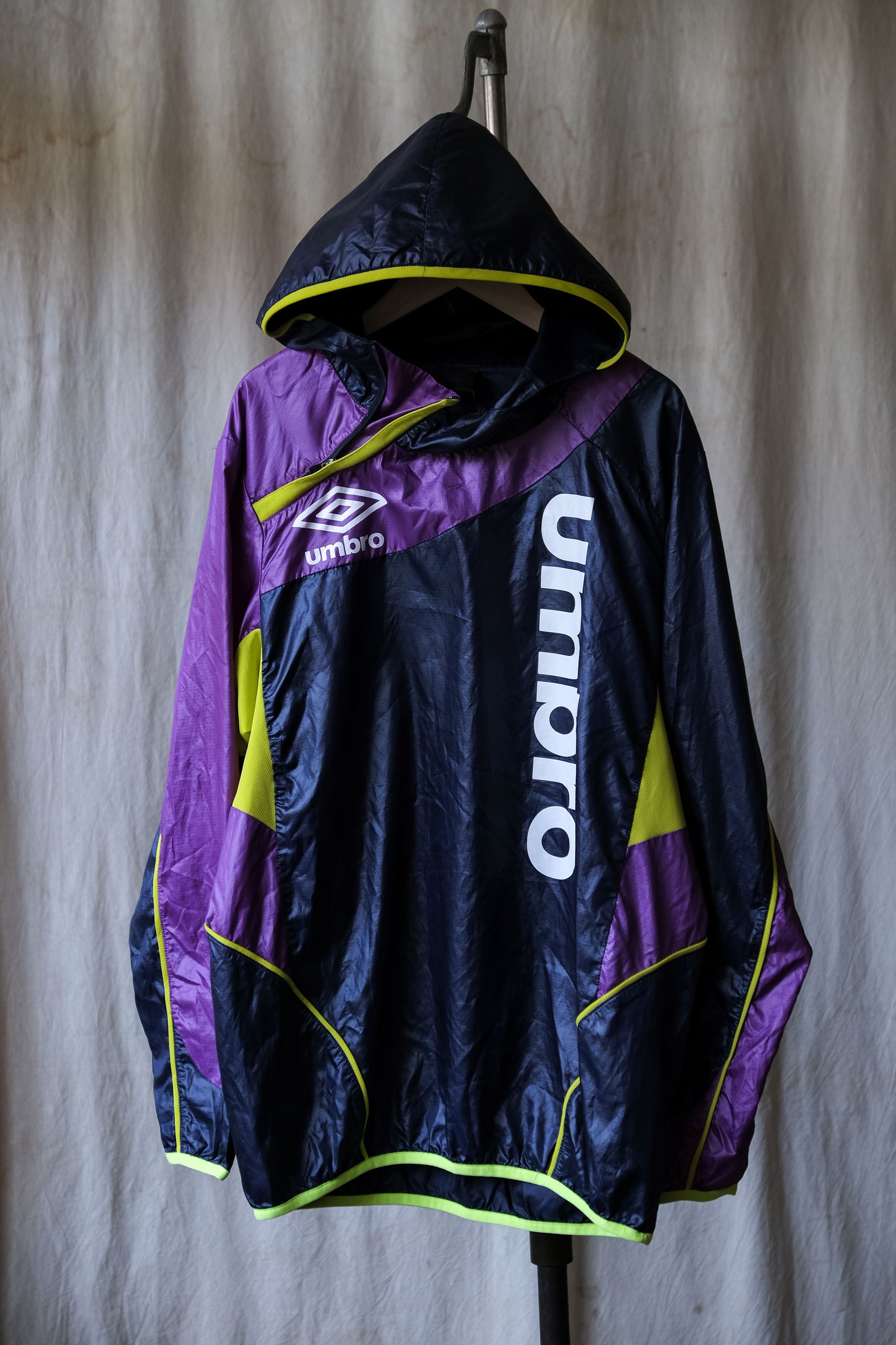 Umbro Descente Piste Windbreaker Hood Jacket – 伴古著二手買取選品