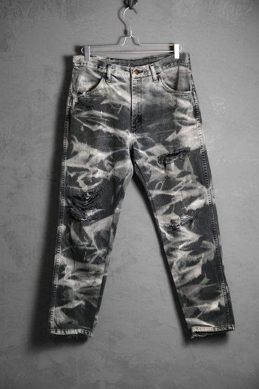 不明 ブラックウォッシュドデニムジーンズ 特別なウォッシュドデニムジーンズ