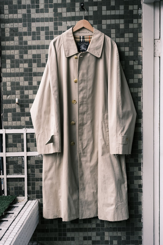 バーバリーのヴィンテージトレンチコート 日本製