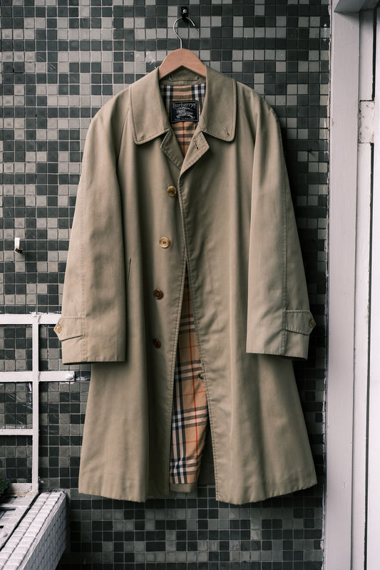 バーバリーのヴィンテージトレンチコート イギリス製