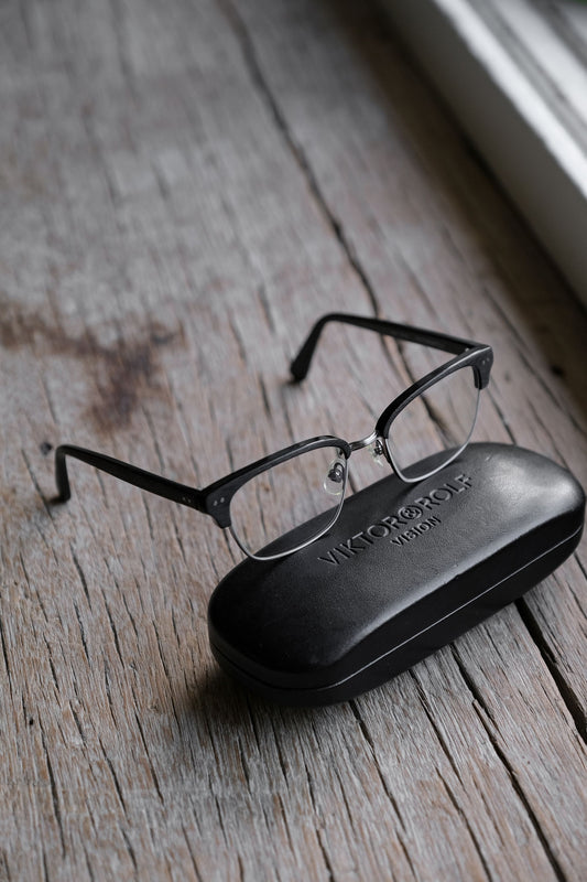 VICTOR & ROLF 70-0136 Glasses Half-rimmed glasses