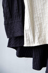 if&n プリーツドレスシャツ 台湾デザイナーブランド プリーツシャツ ネイビーブルー/ホワイト (サンプル)