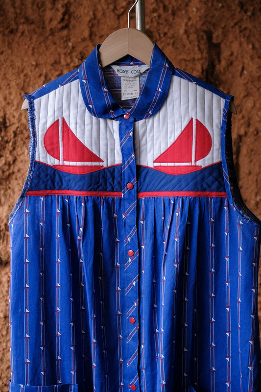 1970年代のヴィンテージ「モデルズコート」ノースリーブドレス、米国製