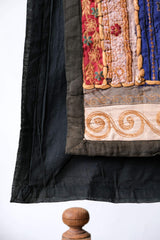 ヴィンテージカッチ刺繍生地手作りヴィンテージグジャラート刺繍生地装飾壁掛けとして使用できます