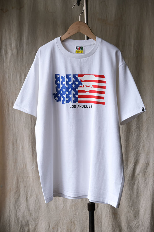 A Bathing Ape BAPE x UNDEFEATED 15S/S Mr Cartoon Flag Tee 聯名美國旗短踢