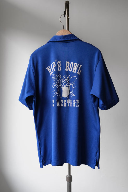 1970's "Hilton" Polyester Bowling Polo Shirt (Chain Stitch & Flock Print) 70s vintage bowling polo shirt with chain stitch embroidery on the front and flock print on the back