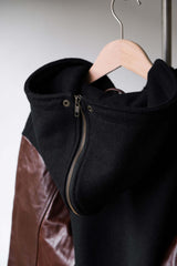 シュプリーム 12F/W フード付きバーシティジャケット