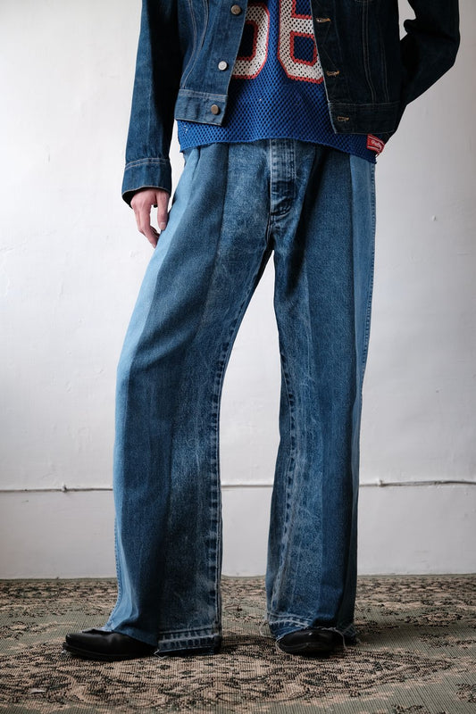 Ban Restructure Colorblock Wide-Leg Jeans (G)