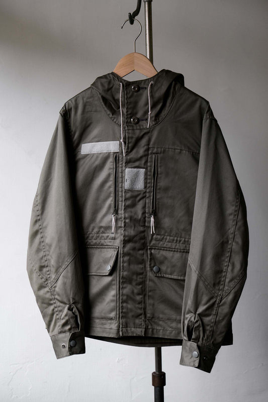 ビューティ&ユース ユナイテッドアローズ ミリタリージャケット 日本の厳選ブランド フード付きミリタリージャケット