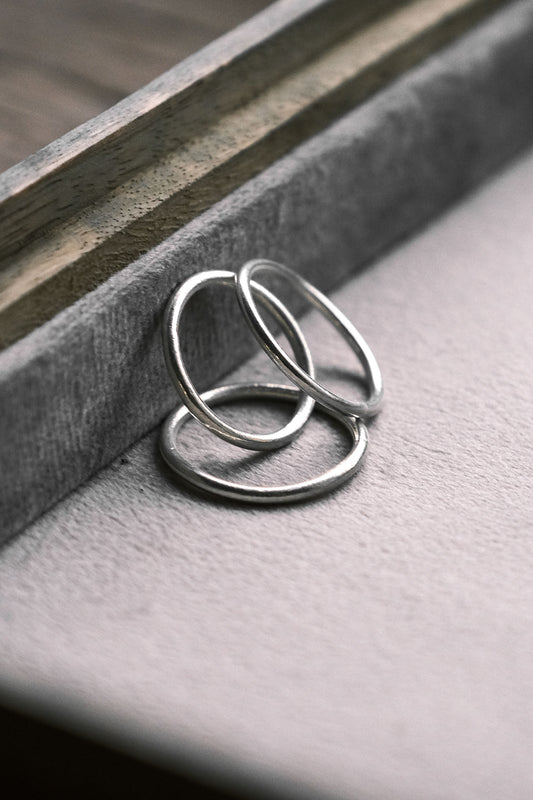 Minimalist sterling silver 999 thin ring set