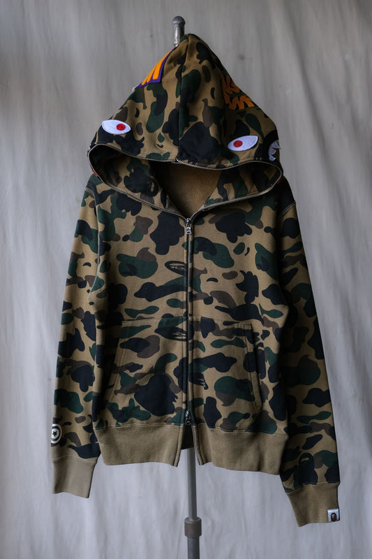A BATHING APE BAPE Shark Full Zip Hoodie迷彩鯊魚全拉鏈連帽外套