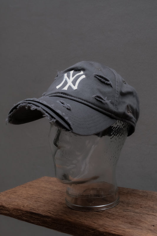 New Era x FIFTH GENERAL STORE "Remake Distressed" NY Yankees Cap