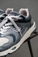 New Balance M1700GRA Grey with Navy 美製復古慢跑鞋 元祖灰藍色 D楦