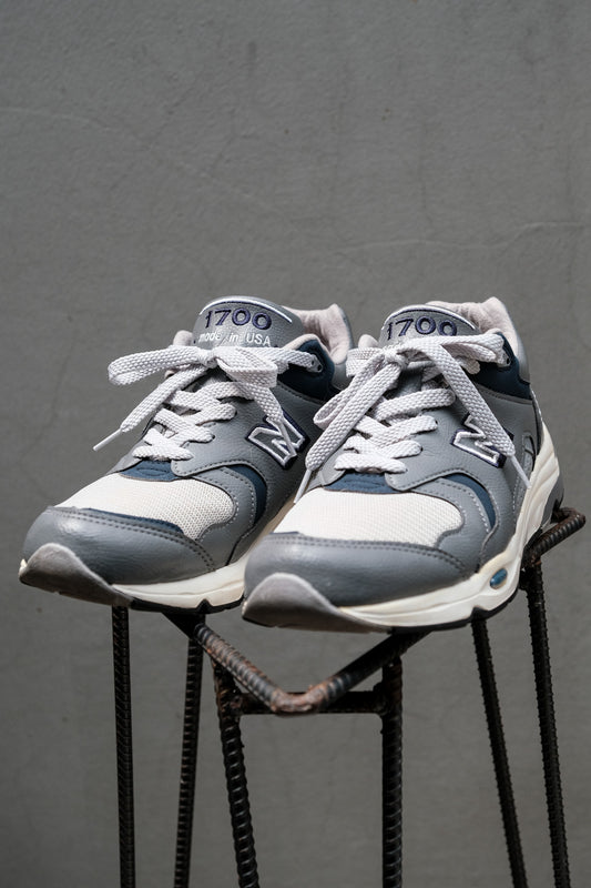 New Balance M1700GRA Grey with Navy 美製復古慢跑鞋 元祖灰藍色 D楦